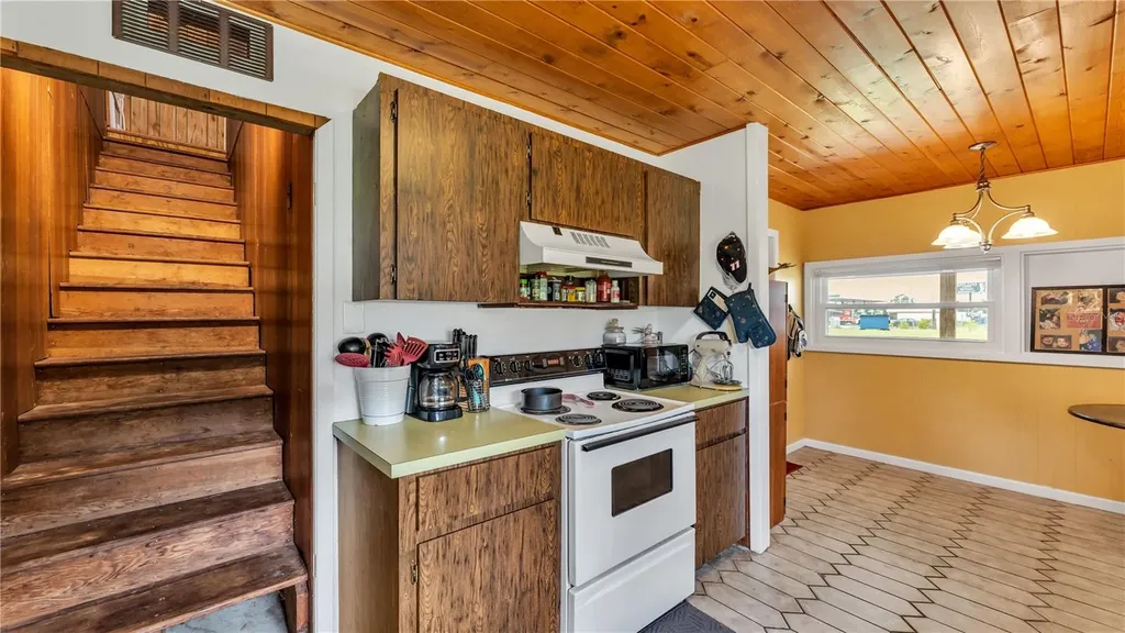 809 W Canal Street Mulberry FL 33860