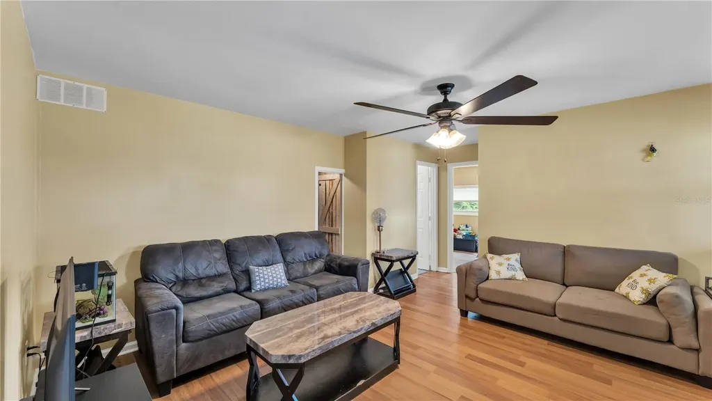 809 W Canal Street Mulberry FL 33860