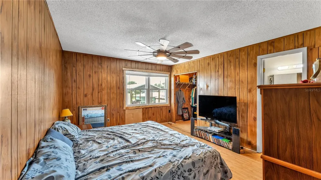 809 W Canal Street Mulberry FL 33860