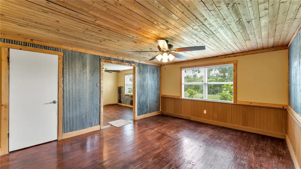 809 W Canal Street Mulberry FL 33860