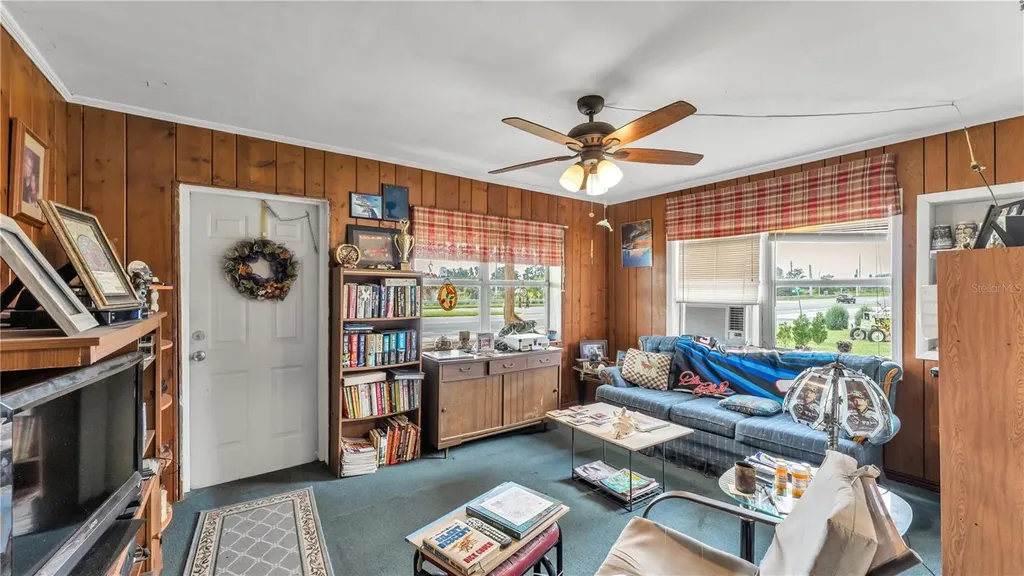 809 W Canal Street Mulberry FL 33860