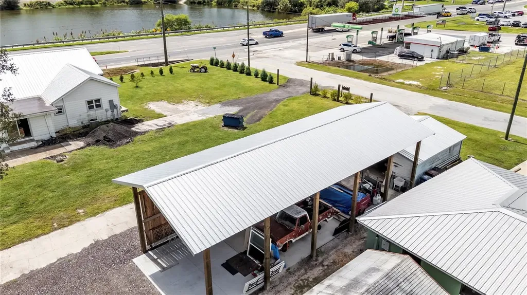 809 W Canal Street Mulberry FL 33860