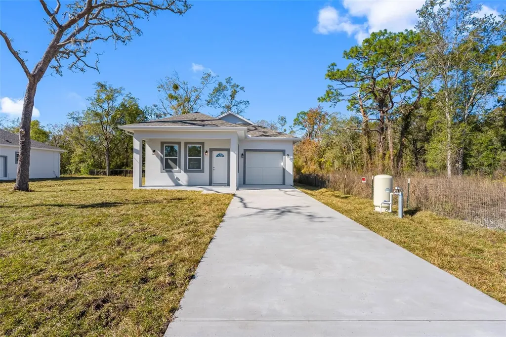 10271 Lake Drive New Port Richey FL 34654