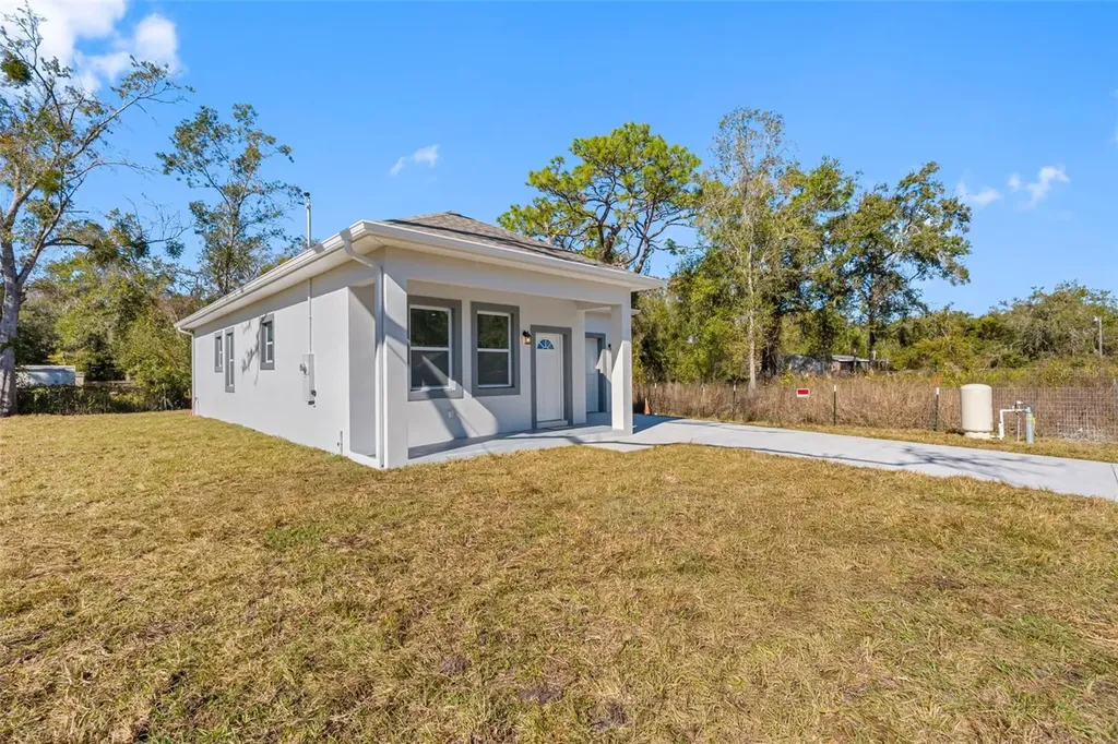 10271 Lake Drive New Port Richey FL 34654