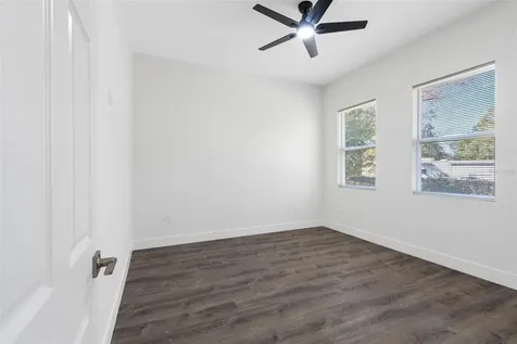 10271 Lake Drive New Port Richey FL 34654