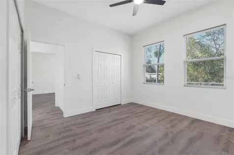 10271 Lake Drive New Port Richey FL 34654