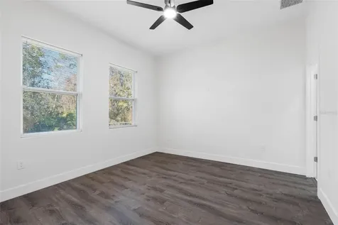 10271 Lake Drive New Port Richey FL 34654