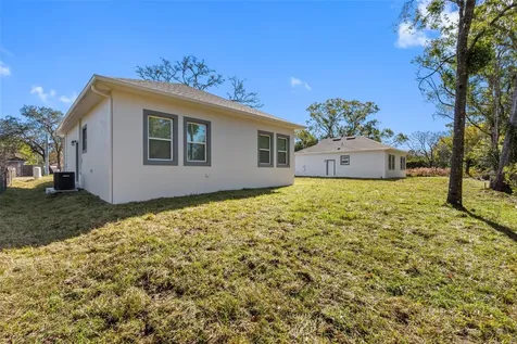 10271 Lake Drive New Port Richey FL 34654