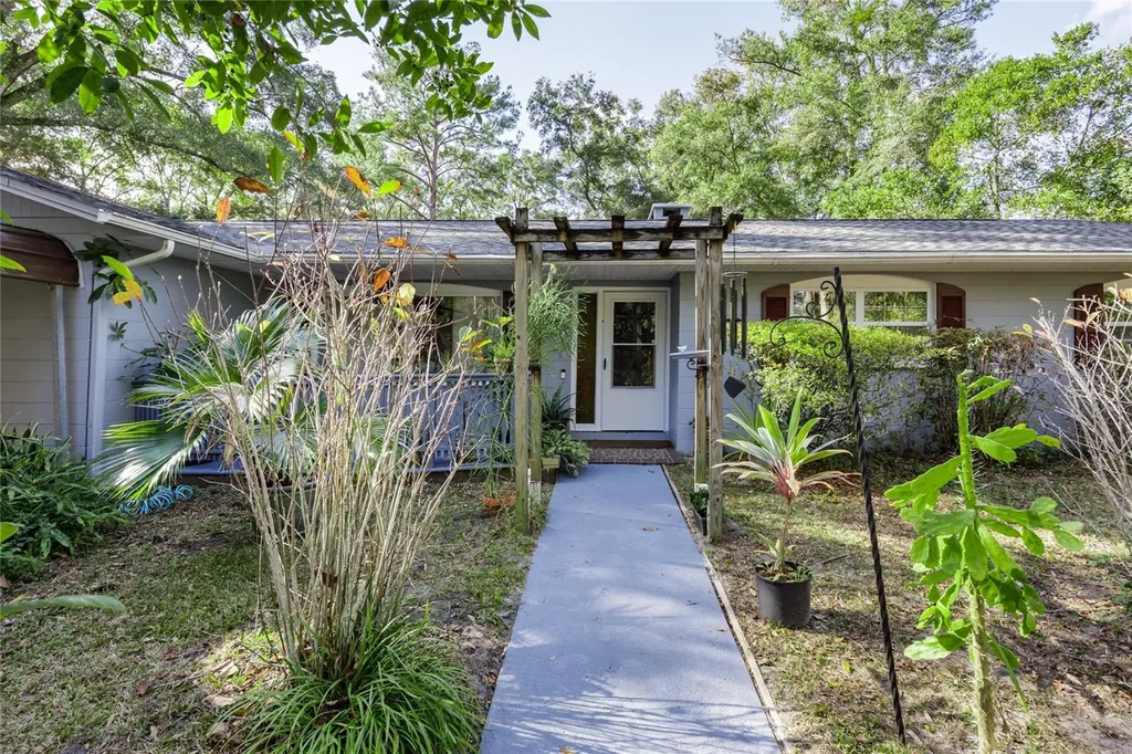 116 SW 123rd Street Newberry FL 32669