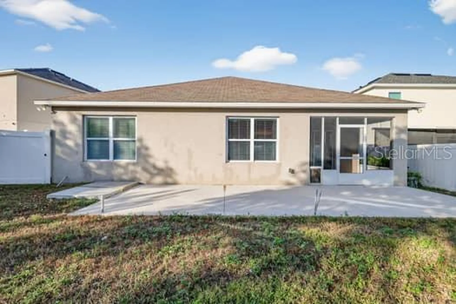 3471 Landing View Tavares FL 32778