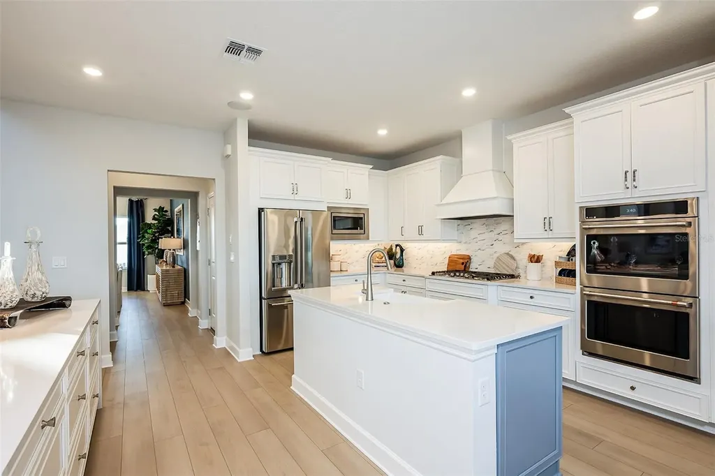 19326 Lochside Lane Mount Dora FL 32757