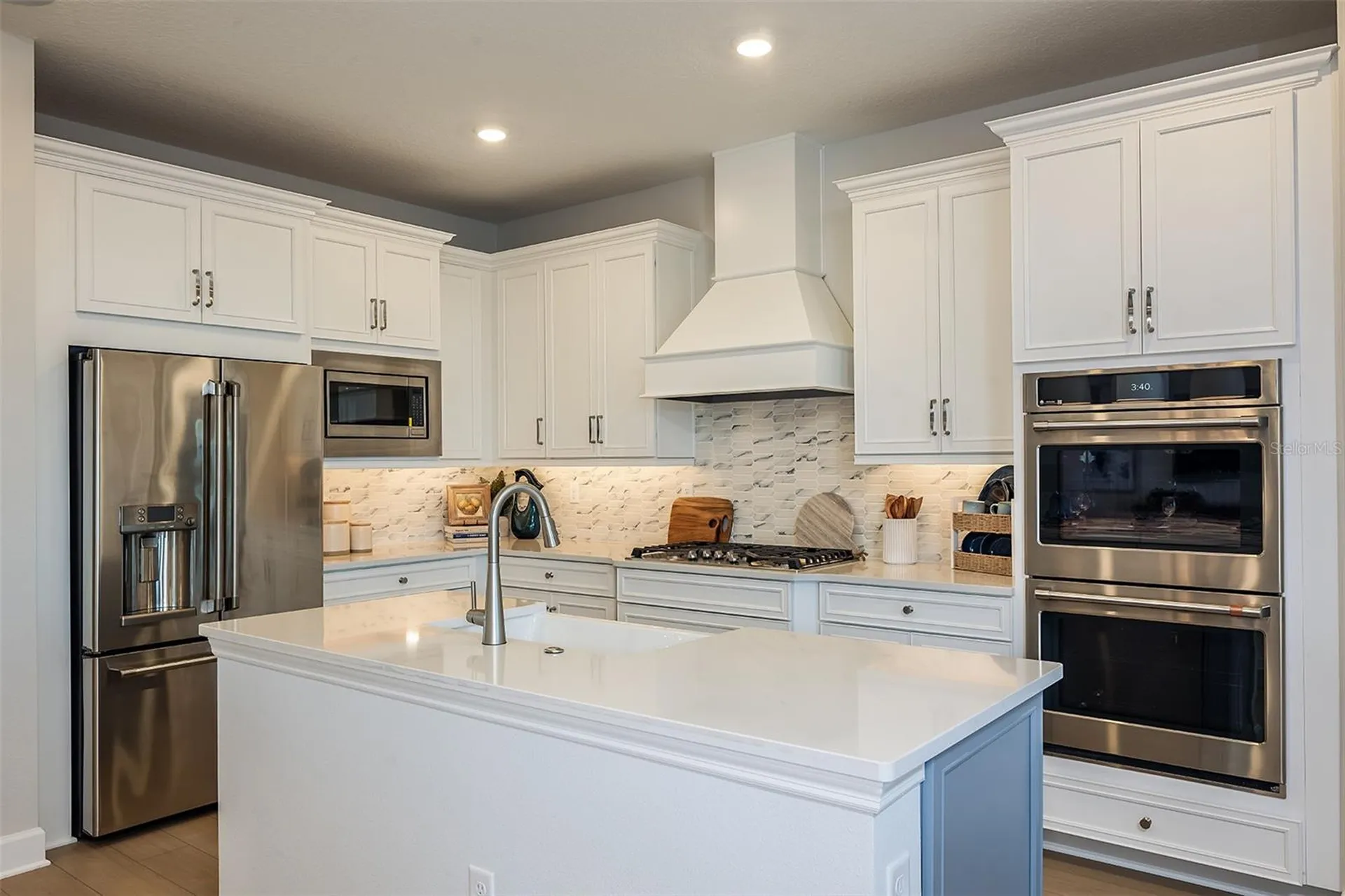 19326 Lochside Lane Mount Dora FL 32757