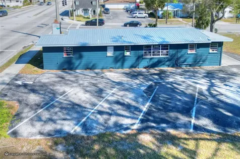 300 1st Street S Winter Haven FL 33880