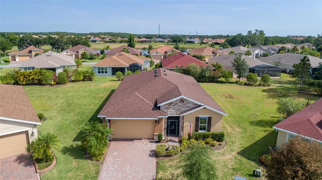 677 Via Corso Court Kissimmee FL 34759
