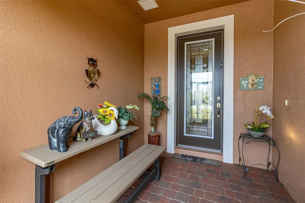 677 Via Corso Court Kissimmee FL 34759