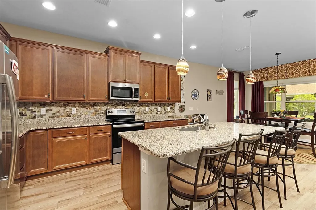 677 Via Corso Court Kissimmee FL 34759