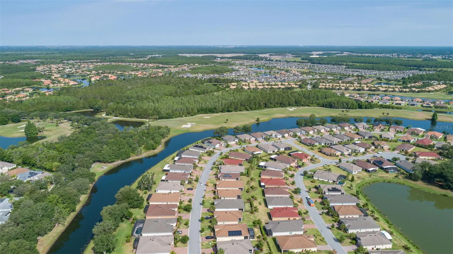 677 Via Corso Court Kissimmee FL 34759