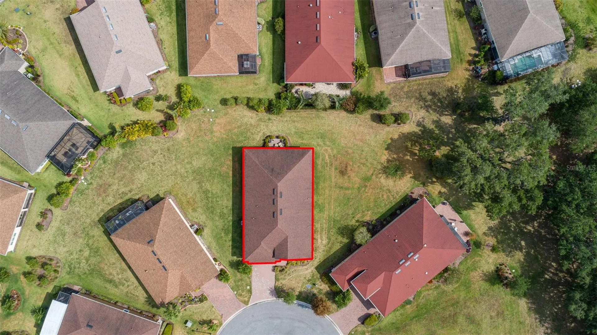 677 Via Corso Court Kissimmee FL 34759