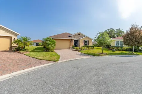 677 Via Corso Court Kissimmee FL 34759