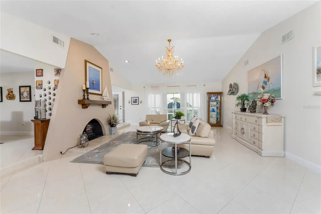 740 Via Esplanade Punta Gorda FL 33950