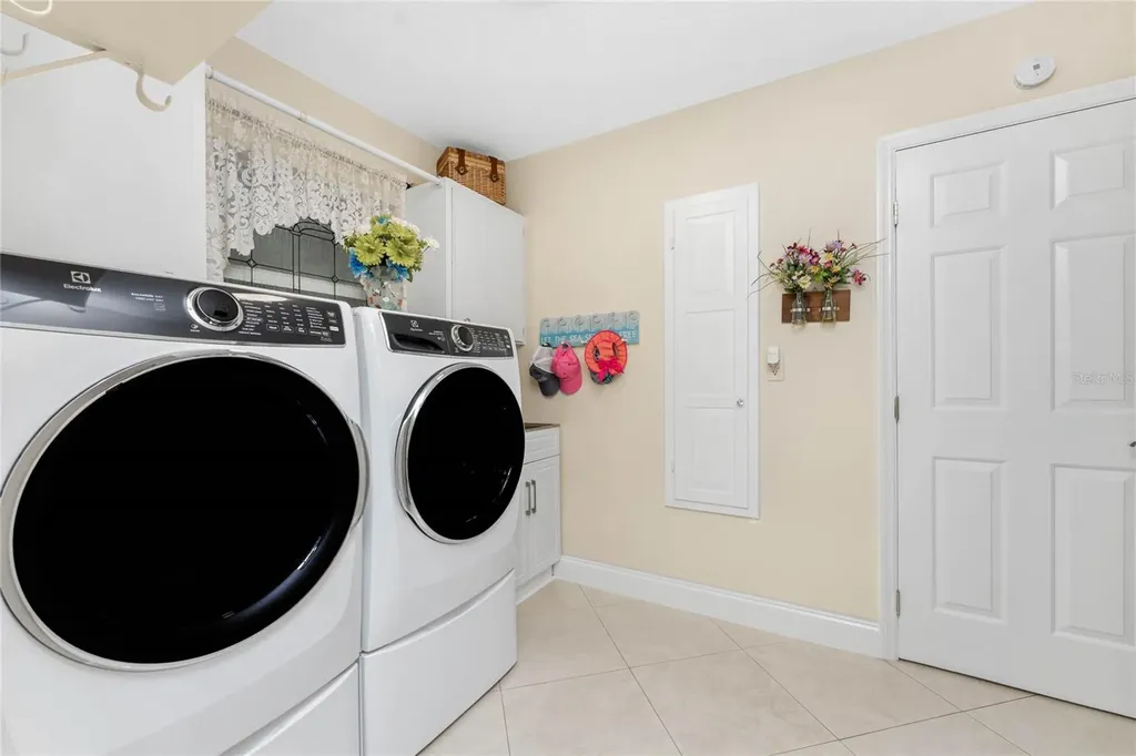 740 Via Esplanade Punta Gorda FL 33950