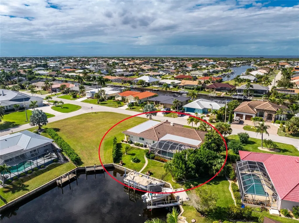 740 Via Esplanade Punta Gorda FL 33950
