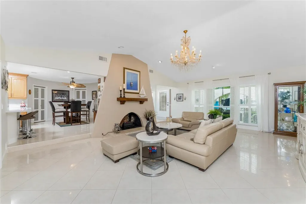740 Via Esplanade Punta Gorda FL 33950