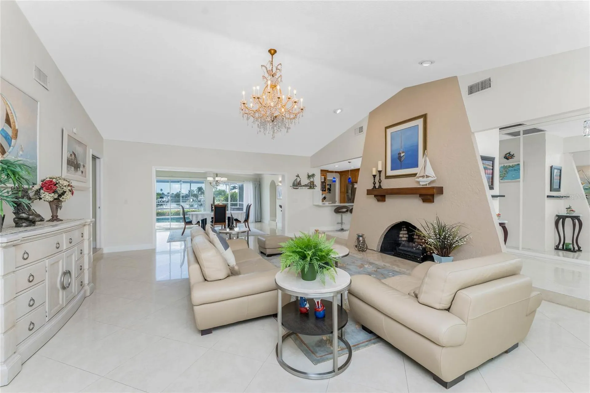 740 Via Esplanade Punta Gorda FL 33950