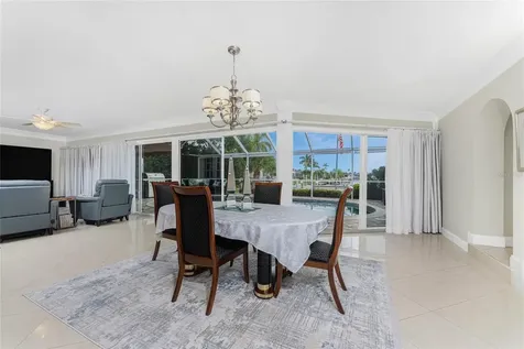 740 Via Esplanade Punta Gorda FL 33950