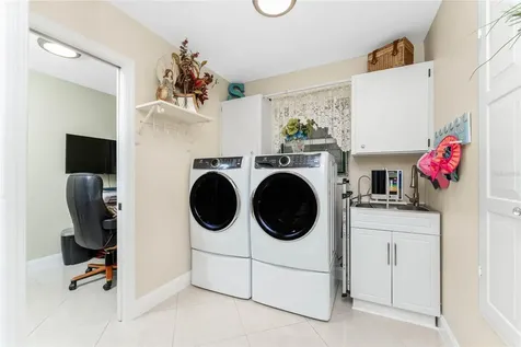 740 Via Esplanade Punta Gorda FL 33950
