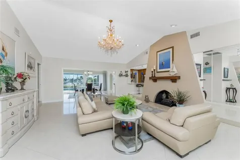 740 Via Esplanade Punta Gorda FL 33950