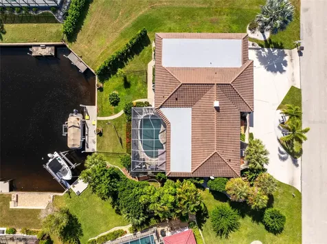 740 Via Esplanade Punta Gorda FL 33950