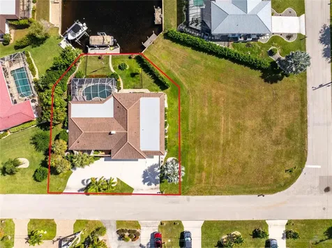 740 Via Esplanade Punta Gorda FL 33950