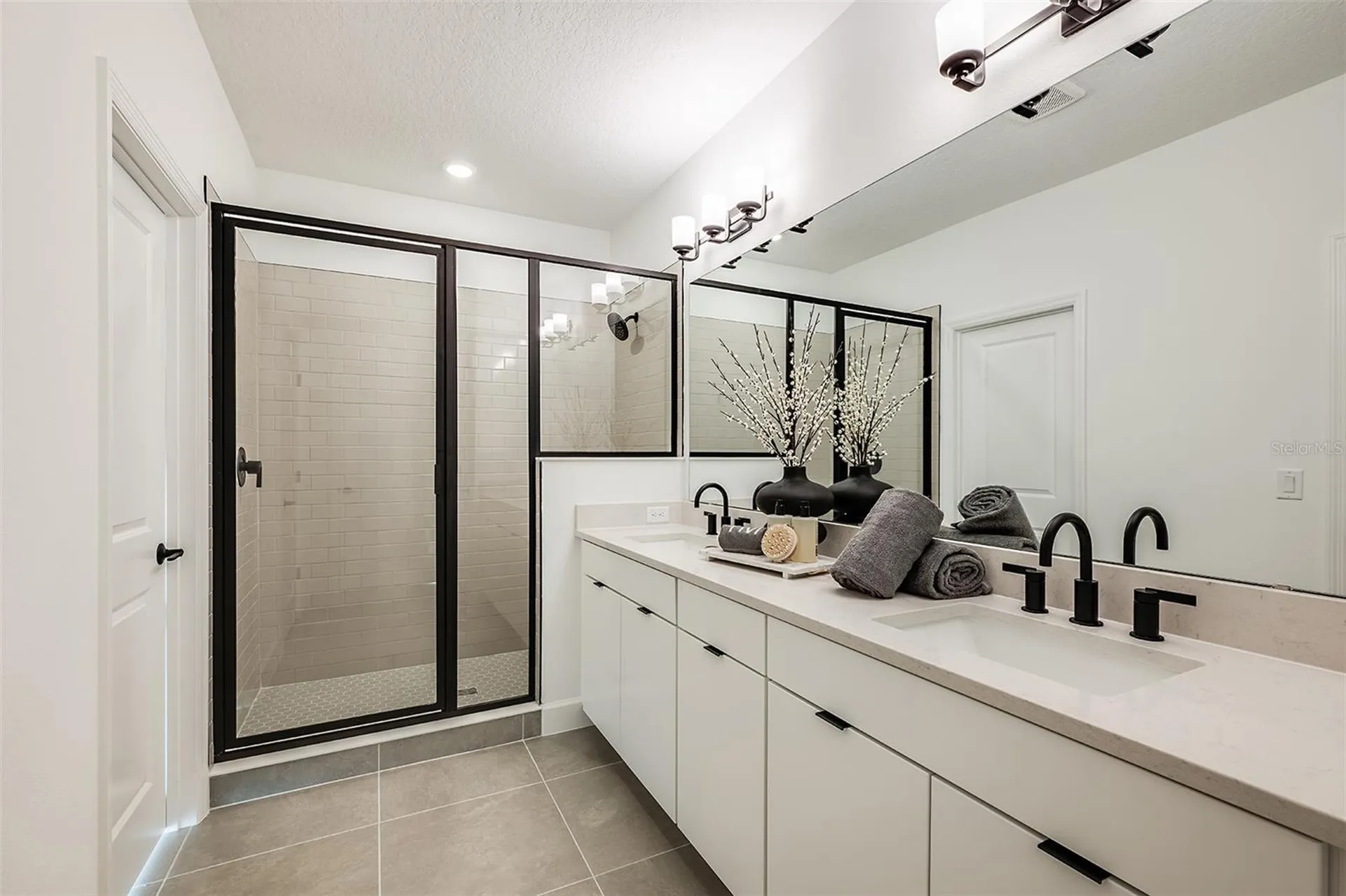 19337 Lochside Lane Mount Dora FL 32757