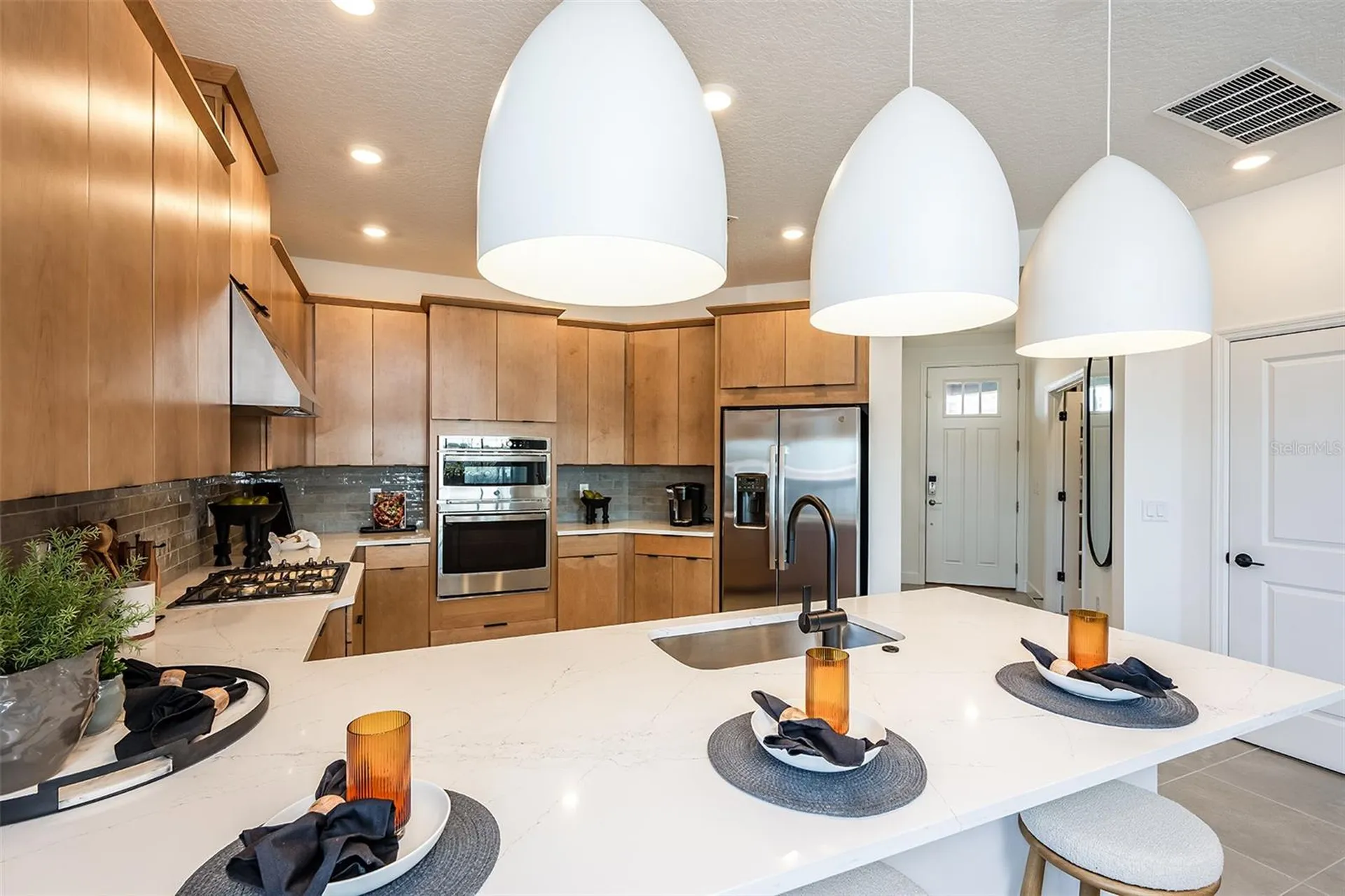 19337 Lochside Lane Mount Dora FL 32757