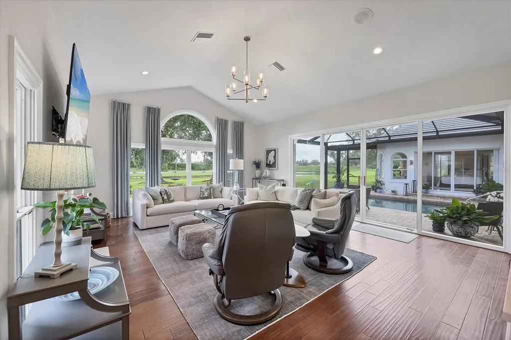 3386 Charles Macdonald Drive Sarasota FL 34240