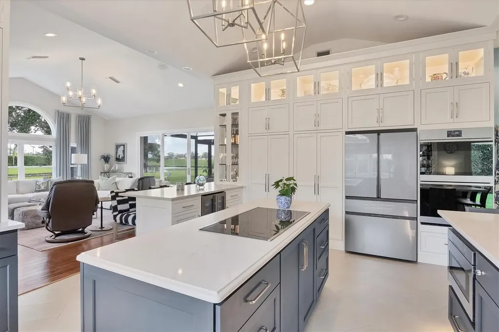3386 Charles Macdonald Drive Sarasota FL 34240
