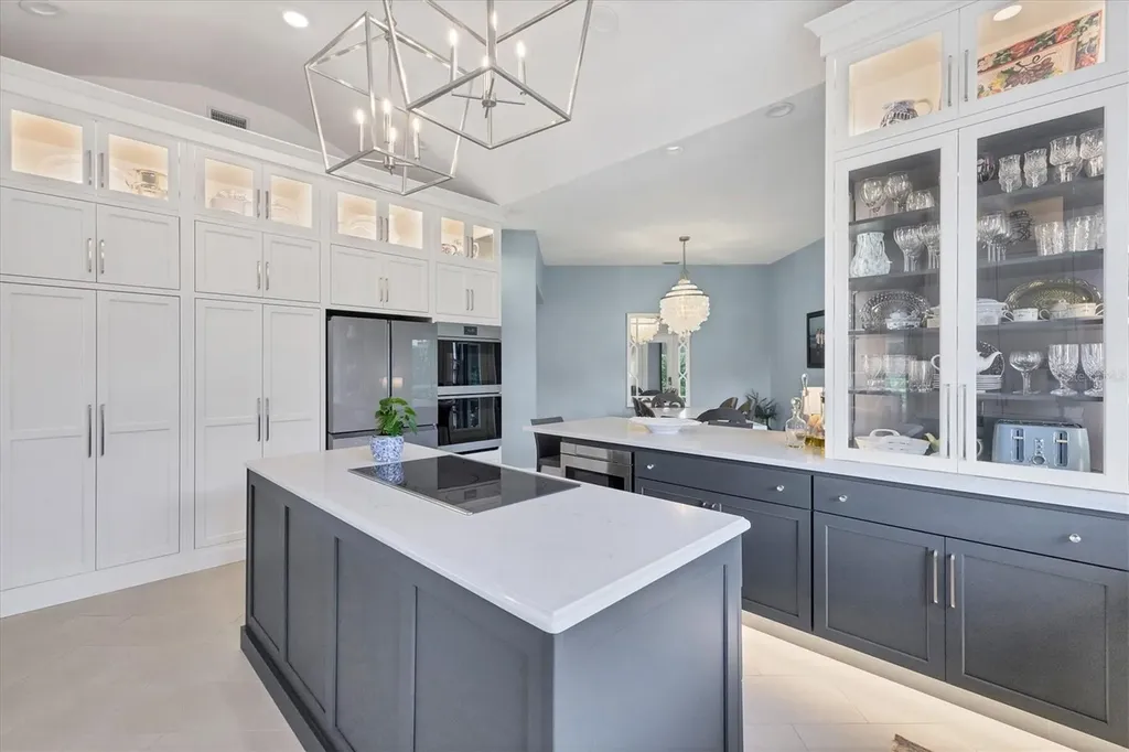 3386 Charles Macdonald Drive Sarasota FL 34240