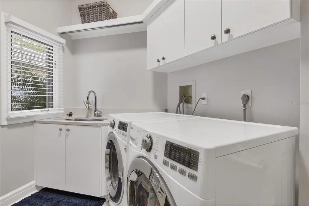 3386 Charles Macdonald Drive Sarasota FL 34240