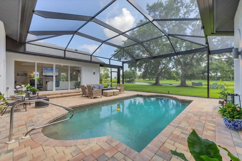 3386 Charles Macdonald Drive Sarasota FL 34240