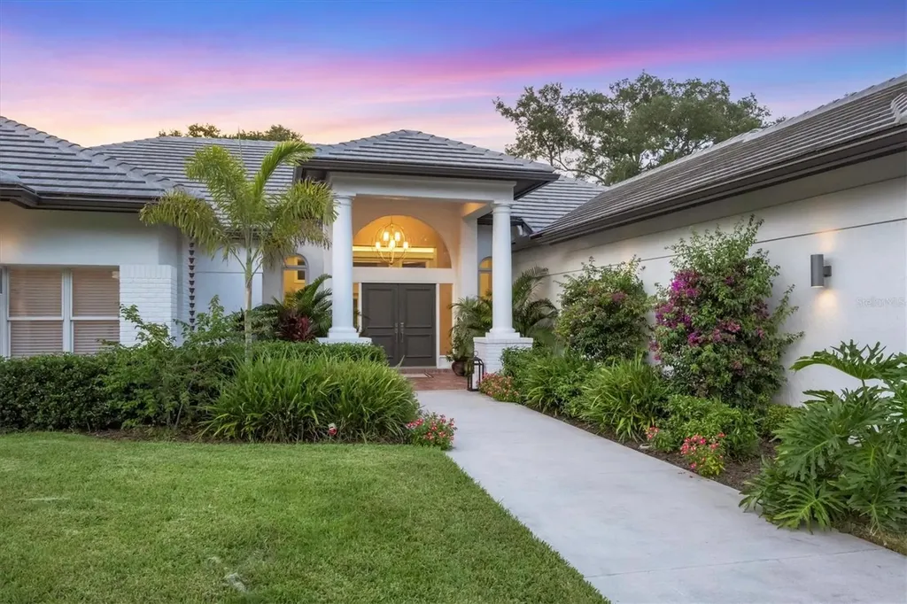 3386 Charles Macdonald Drive Sarasota FL 34240