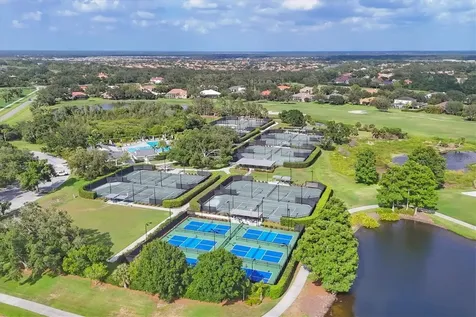3386 Charles Macdonald Drive Sarasota FL 34240