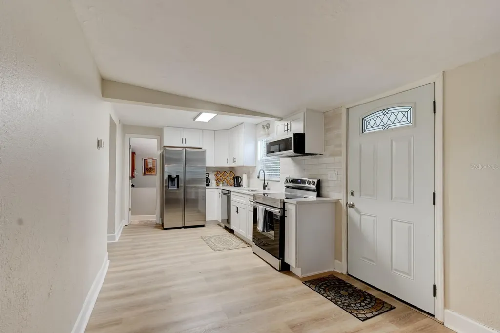 388 N Glencoe Road New Smyrna Beach FL 32168