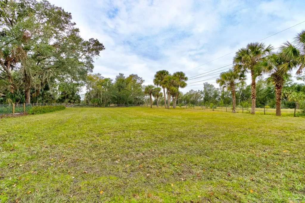 388 N Glencoe Road New Smyrna Beach FL 32168