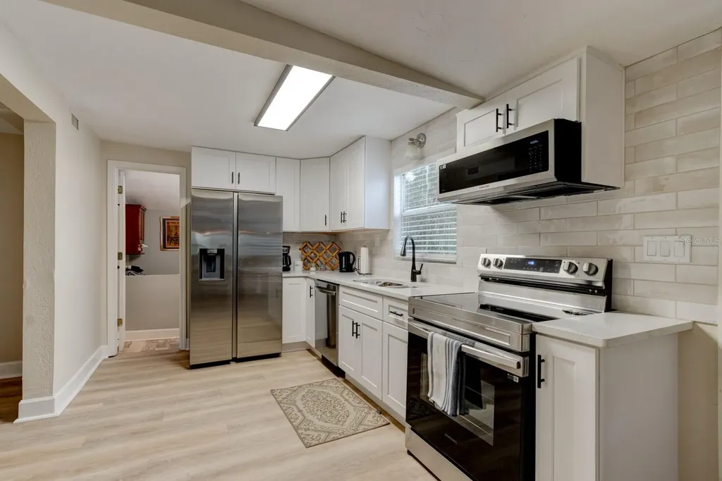 388 N Glencoe Road New Smyrna Beach FL 32168