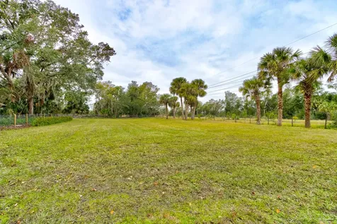388 N Glencoe Road New Smyrna Beach FL 32168