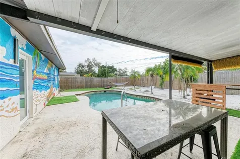 3307 20th Avenue W Bradenton FL 34205