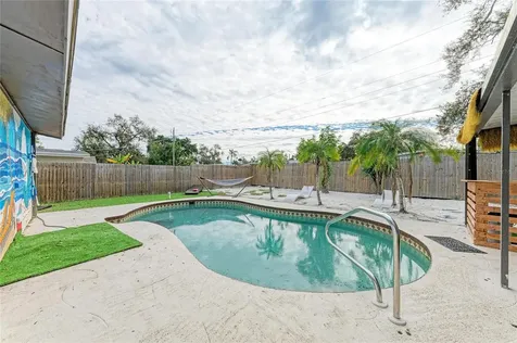 3307 20th Avenue W Bradenton FL 34205