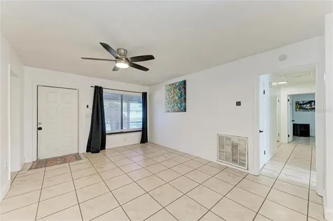 3307 20th Avenue W Bradenton FL 34205