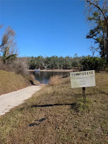 NW Fox Run Trail Mayo FL 32066